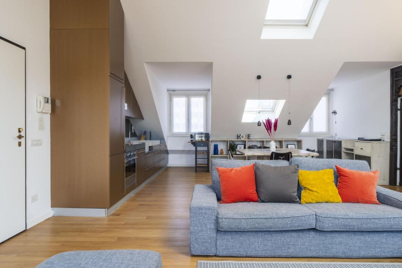 Appartement Easylife - Spledido Attico Di Lusso Con Terrazzo In Porta Garibaldi Milaan